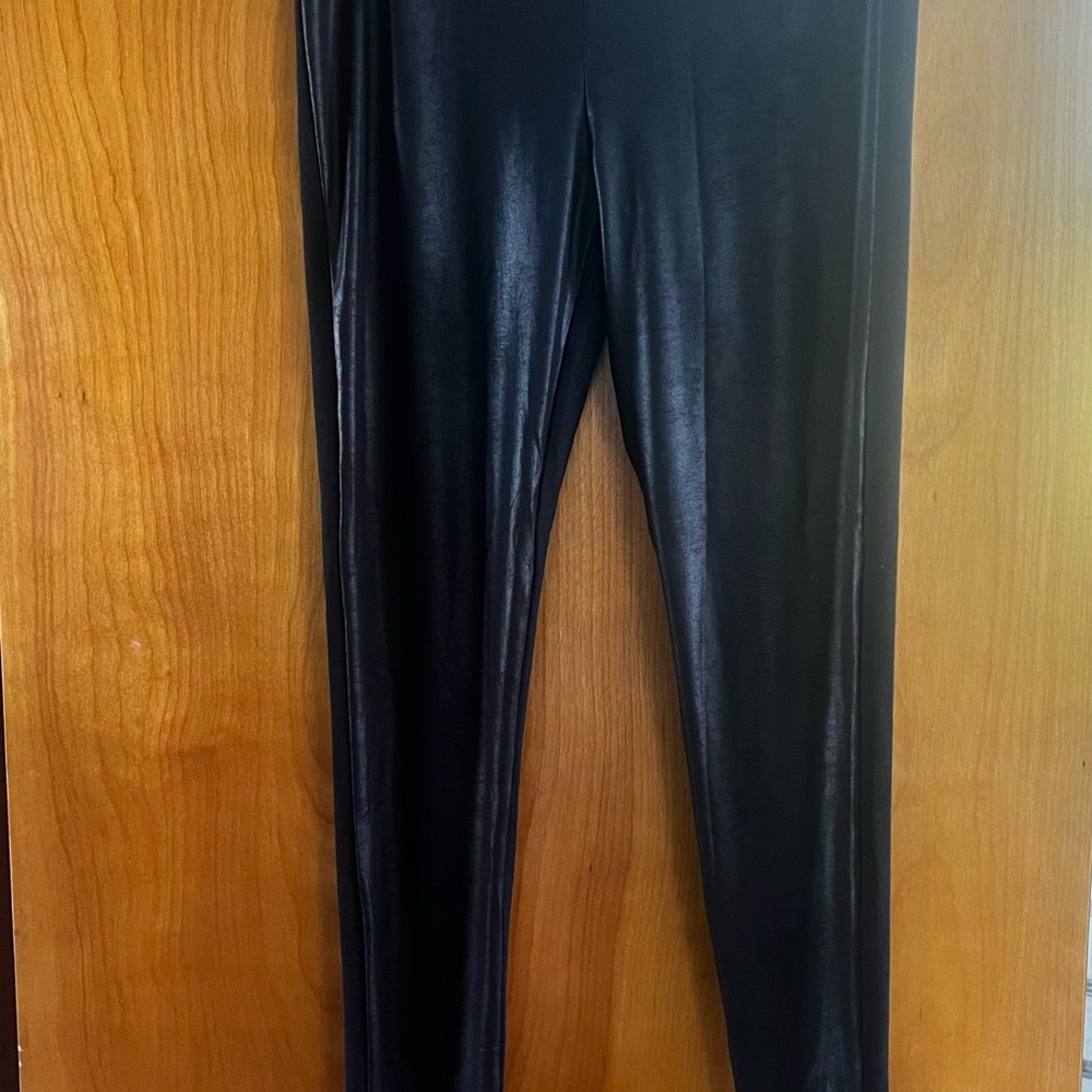 Sleek Black Leggings